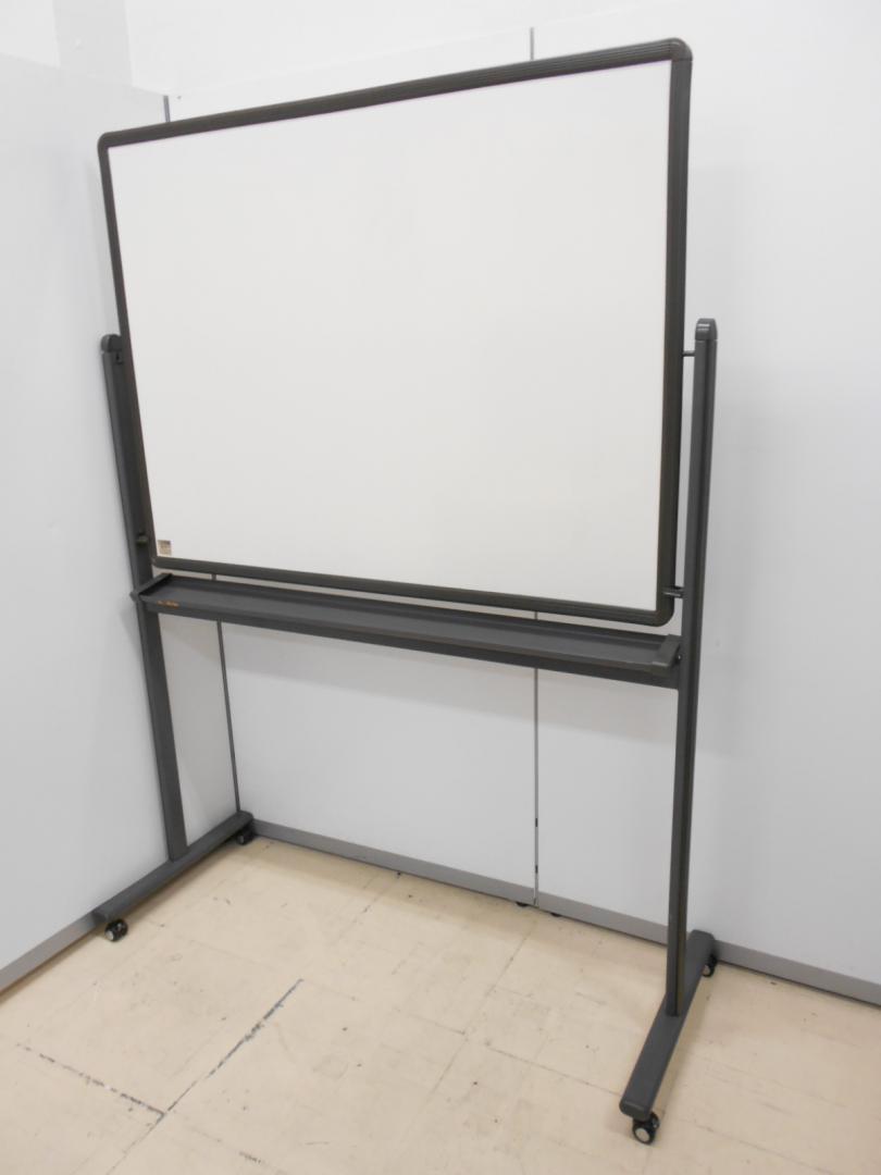 ライオン製　ホワイトボード　両面無地タイプ　W1200
                        
                                    中古
            