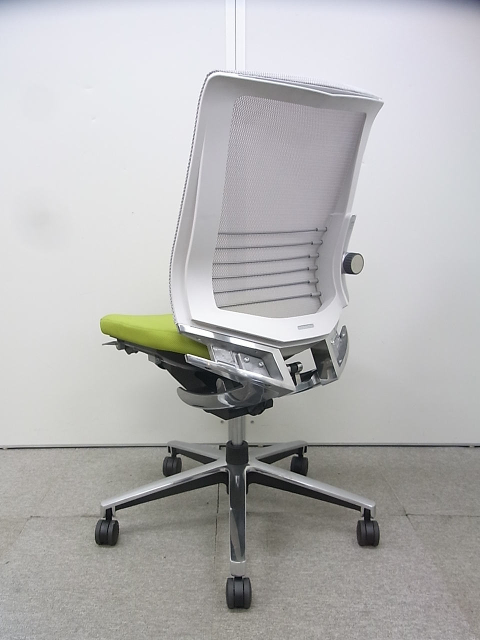 中古】インスパイン CRS-G2500E1 コクヨ/KOKUYO 肘無ミドルバック 