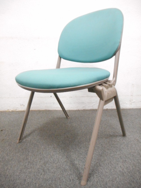 【お買い得品！】■オカムラ製 スタッキングチェア　■グリーン　■【OKAMURA】トーションライン【TORSION】
                        トーションラインシリーズ (TORSION）
                                    中古
            