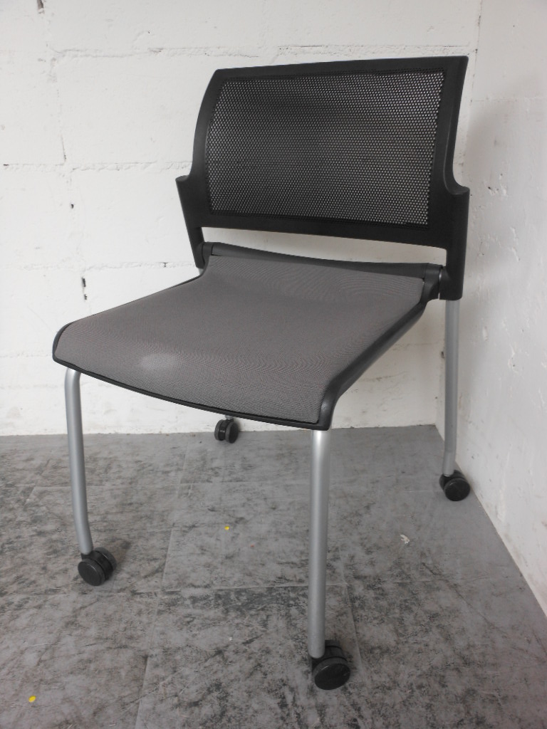 【限定１台のみ】【在庫限りにより怒涛の低価格でご提供】
                        
                                    中古
            