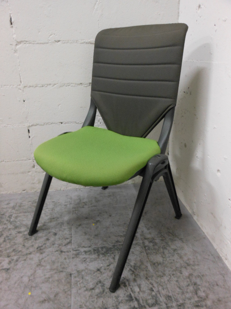 【限定２台】【衝撃のプライス】【鮮やかなグリーンカラー】
                        
                                    中古
            