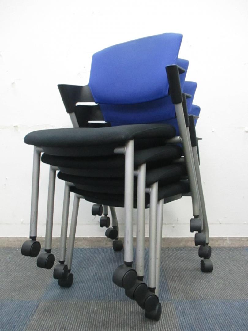 【セット商品】【グッドデザイン賞受賞】コクヨ製　Protty　プロッティ【肘かけ付き】【状態良好品】
                        プロッティ
                                    中古
            