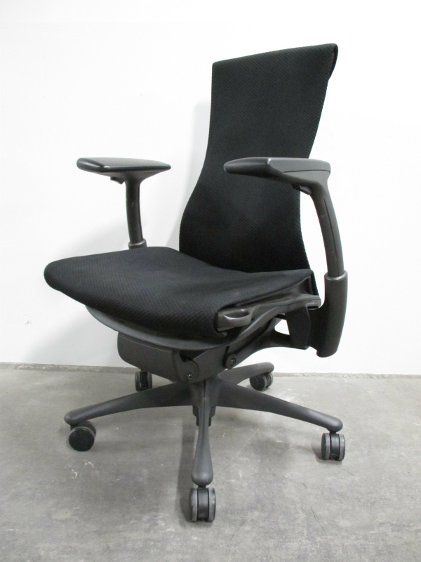 【1脚入荷】長時間座る方に絶対的にオススメなチェア！1脚限定販売！【デザイナーズ家具】【高級チェア】【ワークチェア】【状態良好】
                        エンボディチェア
                                    中古
            