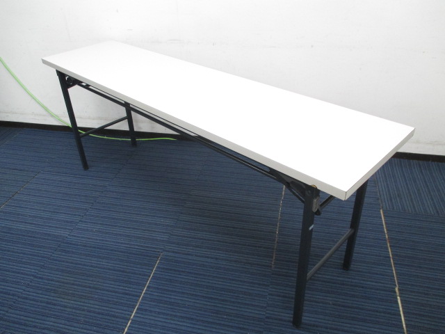 【使えれば良いや！シリーズ】傷、剥がれ有り⇒安い!!｜折り畳みテーブル｜長テーブル
                        
                                    中古
            