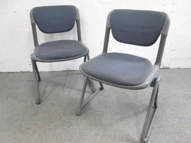 【通常価格の10％OFF！】【イトーキ製バーテブラシリーズ】　【スタックチェア】【お得な2脚セット商品】
                        バーテブラ
                                    中古
            