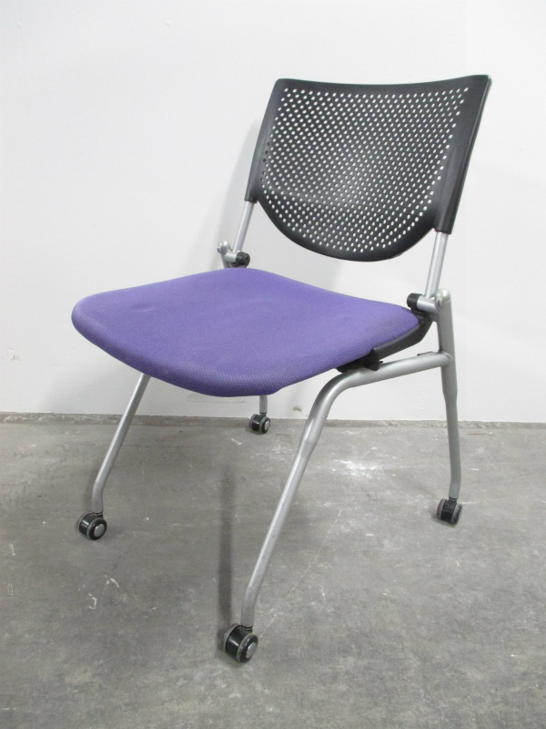 【値下げいたしました！】高いデザイン性を誇るプロスタックが入荷！【ネスティング】【平行スタック】【中古会議用チェア】【ロット】
                        プロスタック
                                    中古
            