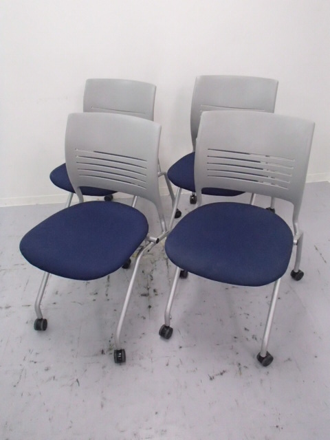 ☆人気セット商品☆｜ミーティングチェア｜シンプルで軽やかなデザインのミーティングチェア！
                        エレナⅡ
                                    中古
            