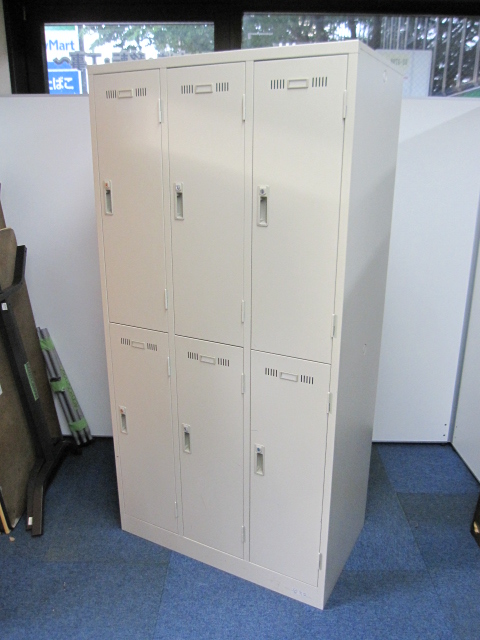 【更衣用ロッカー】６人用ロッカー（２段タイプ）【事務用ロッカー】
                        SLKシリーズ
                                    中古
            