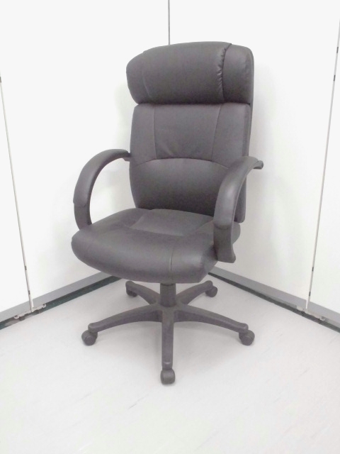 高級感たっぷりの役員用チェアがこの価格で！？
                        
                                    中古
            