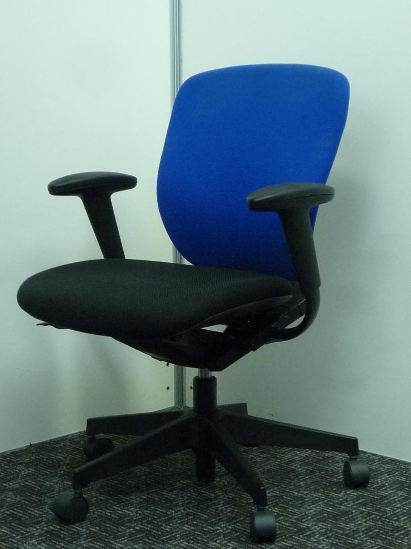 中古】プラオチェア KE-248GH-T1T1N7 イトーキ/ITOKI 肘付