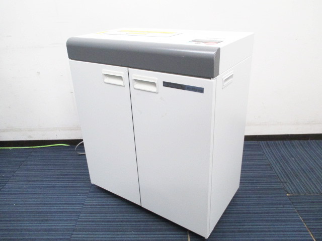 ※マイナンバー対策にメディアシュレッダーがオススメ！※【メディア裁断まで出来ます】屑収容量はA4用紙で2,000枚！｜ID-331SRM｜18枚まで動作確認実施済み！
                        
                                    中古
            