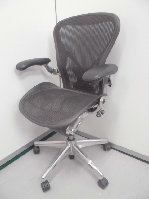 中古】アーロンチェア B/フル/ポスチャー/アルミ Herman Miller
