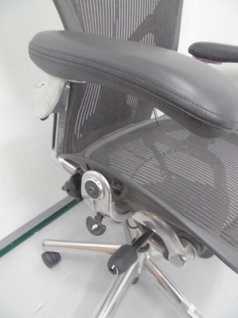 中古】アーロンチェア B/フル/ポスチャー/アルミ Herman Miller
