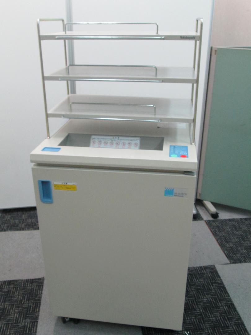 【シュレッダー入荷】ナカバヤシ製　最大裁断枚数20枚程度（新品時）
                        SR-408CR
                                    中古
            