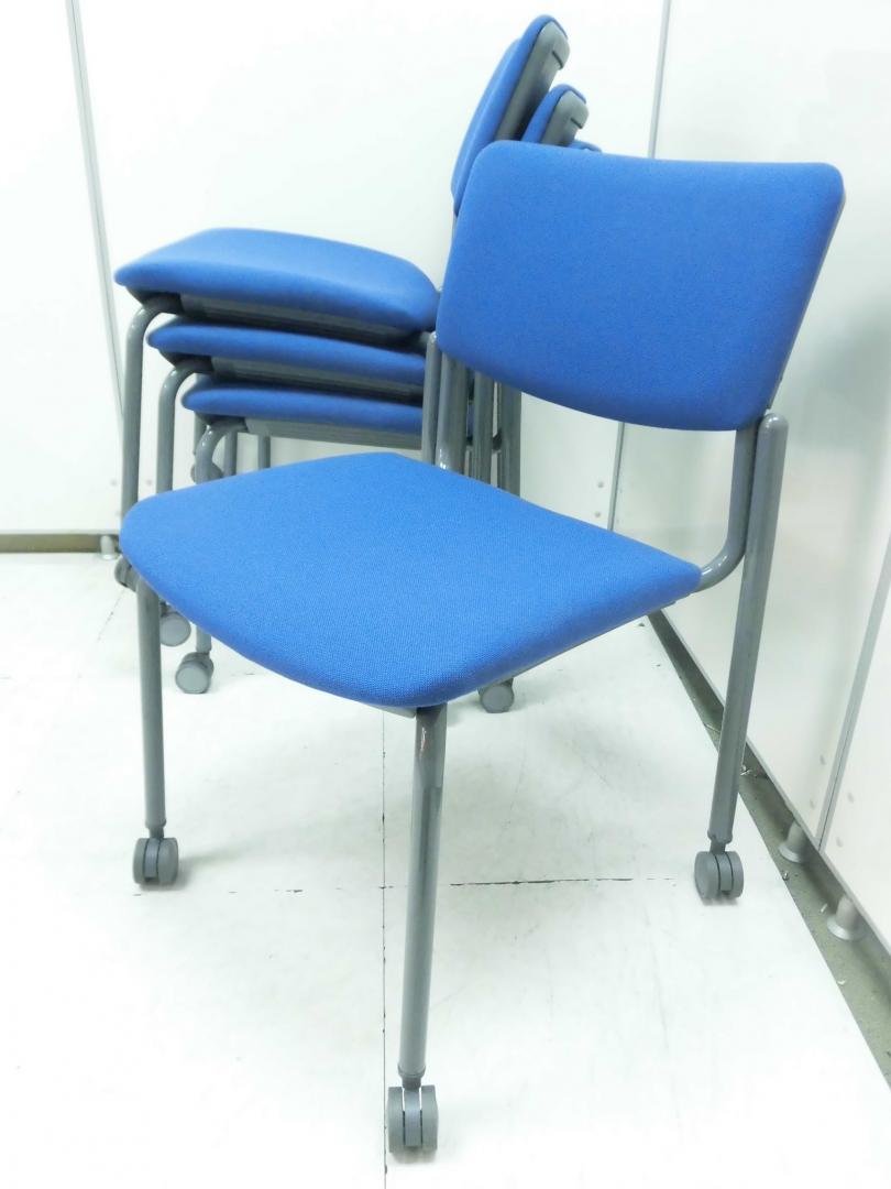 【4脚で1ｾｯﾄ】単品購入より,10%お得!!　状態良好品でおすすめです！ミーティングテーブルも合わせてご提案可能です。
                        
                                    中古
            