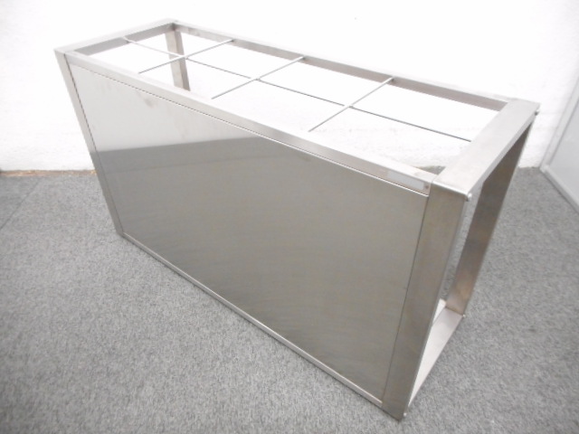 ■傘立て【約48本程度収容可能】　■前面パネル付（ステンレスヘアライン仕上げ） ■ライオン（LION） ■高級傘立て 
                        アンブレラスタンド
                                    中古
            