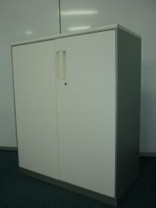 【コクヨ製】【両開き書庫】清潔感のあるホワイト！
                        
                                    中古
            