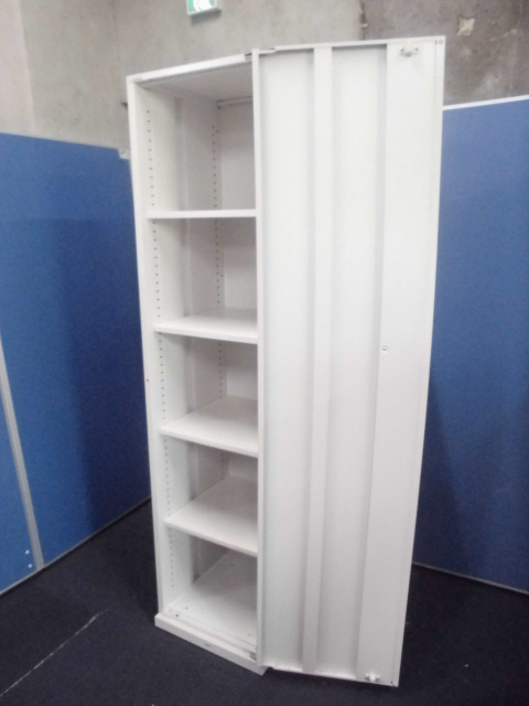 【鍵付 片開き書庫】オフィスのデットスペースにこの収納家具はいかがですか？【ホワイトキャビネット】
                        
                                    中古
            