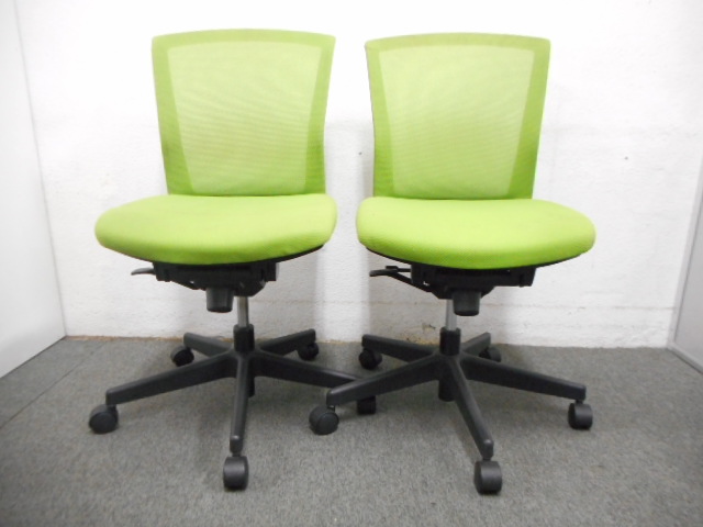 ■コクヨ　バリシアチェア2脚セット　■イエローグリーン　■【KOKUYO】Varisiaチェア【メッシュチェア】
                        バリシア
                                    中古
            