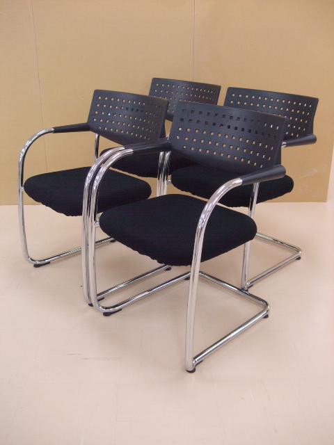 【中古】ビザビチェア vitra/ヴィトラ スタッキングチェア 142138