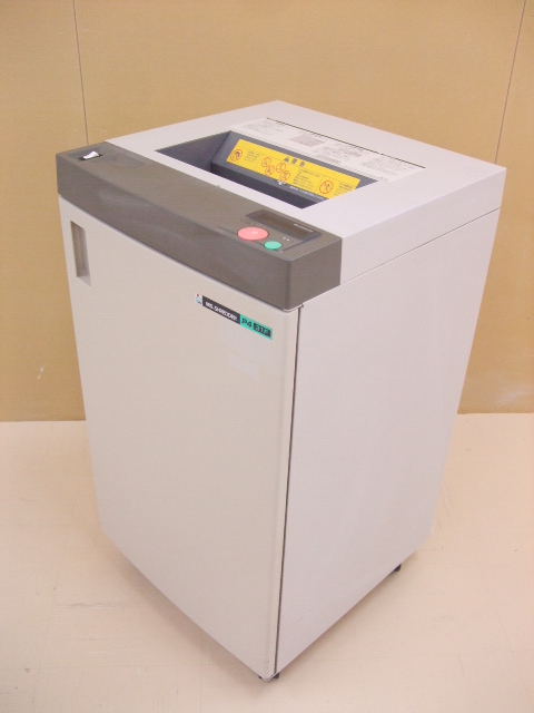 【祝！足立店・葛飾店オープン】23枚同時裁断可能　大容量業務用シュレッダー　【ゴミの溜まりにくいスパイラルカット方式】
                        
                                    中古
            