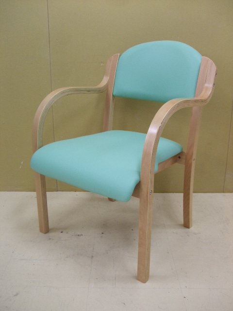 【祝！足立葛飾店オープン！】木製スタックチェア■パステルグリーン■介護用として使いやすいです【新品商品】 【オフィス家具】
                        
                                    新品
            