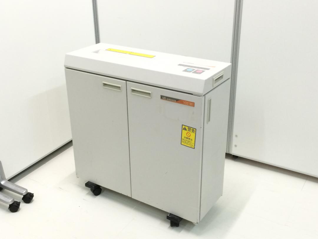 【レア】あれば困らないシュレッダー　１台入荷！！
                        
                                    中古
            