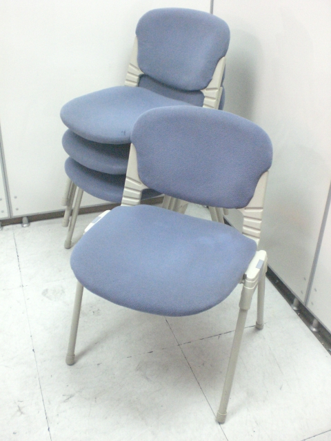 【10,000円がセットで8,000円】クッションでこのお値段【セット商品】
                        
                                    中古
            