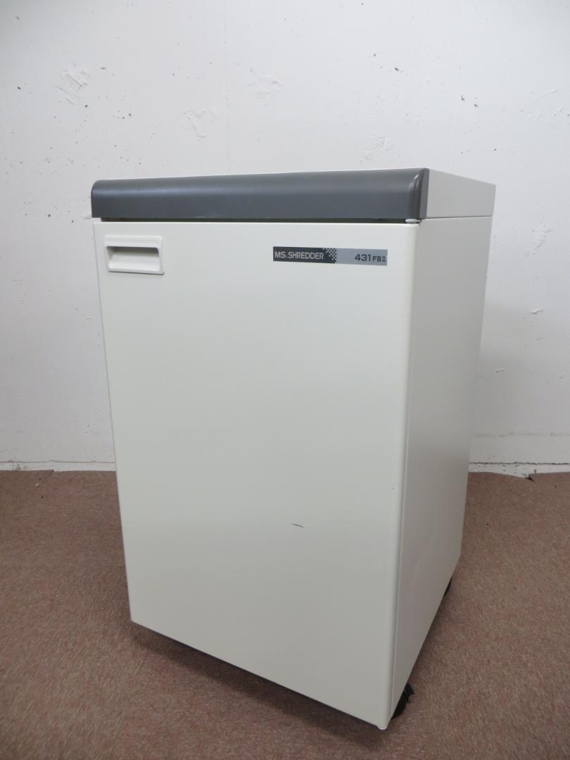 【状態良好】【マイナンバー対策に！】業務用シュレッダー　スパイラルカット方式で嵩張らずゴミ捨て回数も軽減！
                        
                                    中古
            