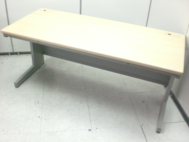 【1台入荷】珍しいW1600サイズ！2名横並びでも問題なしです。
                        FEED
                                    中古
            