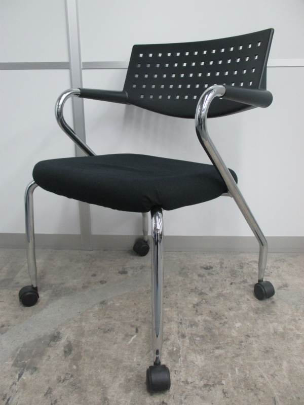 【１脚限定入荷！】クールで洗礼されたデザイナーズ家具！【デザイナーズ家具】【中古オフィス家具】
                        
                                    中古
            