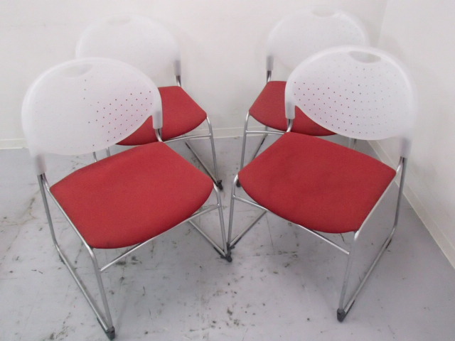 【セット商品】｜スタッキングチェア｜4脚セット｜軽快なデザインのミーティングチェア！
                        クリケット
                                    中古
            