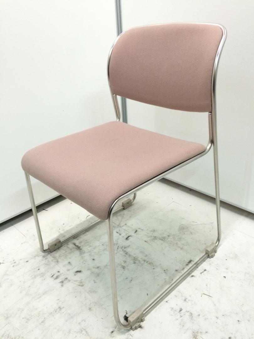 スタッキングチェア　四脚セット
                        
                                    中古
            