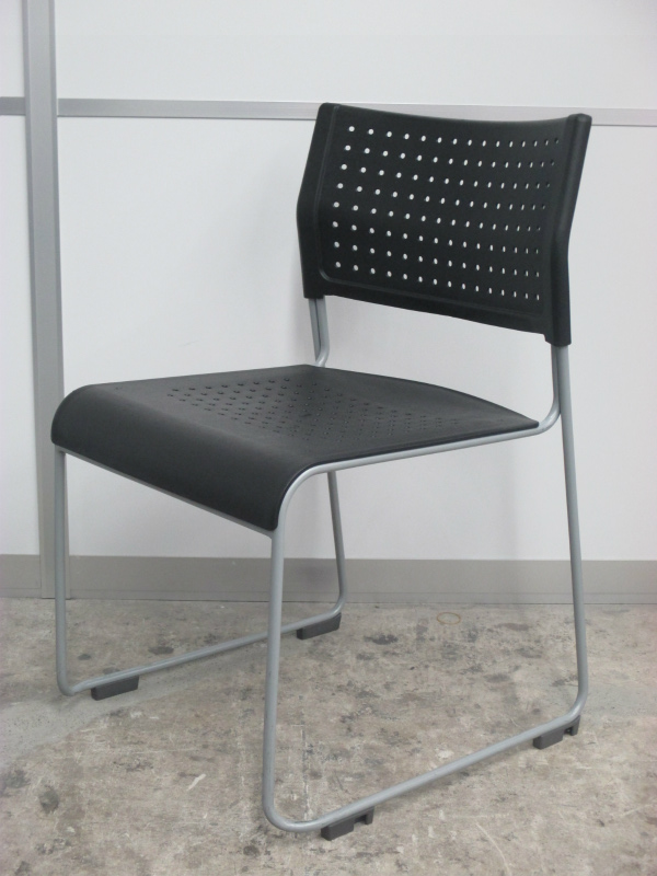 【大量100脚以上入荷】シンプルな会議用スタッキングチェア！どんなシーンにも合わせられます。【ロット】【会議用】【中古オフィス家具】
                        ライタス
                                    中古
            