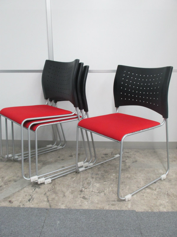 【セット商品】JOINTEX製スタッキングチェア　座面布張りタイプ　レッド　４脚セット【中古オフィス家具】【会議用チェア】
                        
                                    中古
            