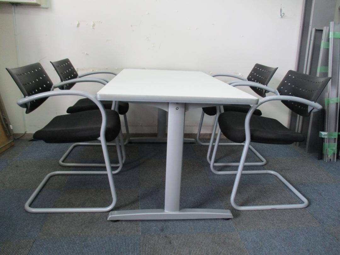 【セット商品】オカムラ製　ミーティングテーブル＆キールハワー製　スタックチェア【おしゃれなセット】	
                        
                                    中古
            