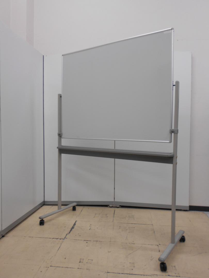 やっぱり便利！無地＆罫線タイプ両面ホワイトボード
                        
                                    中古
            