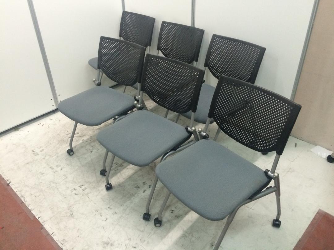 【1セット在庫有】6脚セット　汚れの目立たないグレー色
                        プロスタック
                                    中古
            