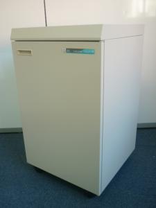 【明光商会製　スタンダードシュレッダー】ＶＳ431ＦＰ
                        
                                    中古
            