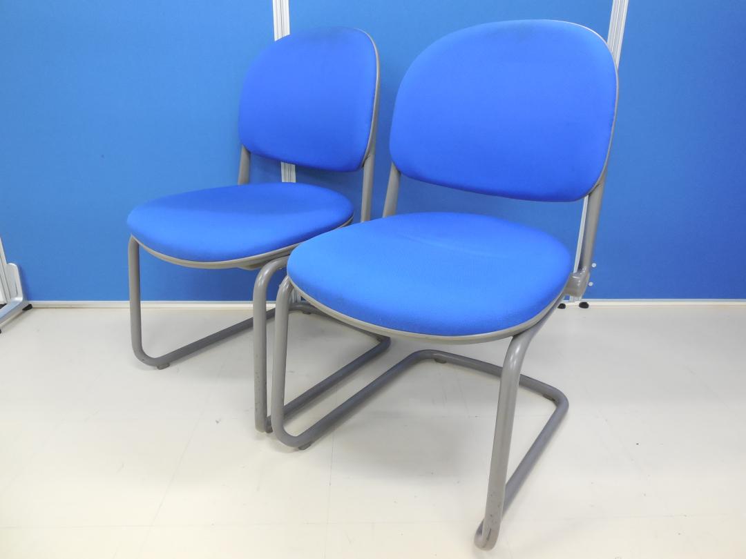 【2脚セット商品】岡村製作所製 スタッキングチェア トーションライン(TORSION)爽快感・清潔感のブルー【セットで1,000円お得！】
                        トーションライン
                                    中古
            