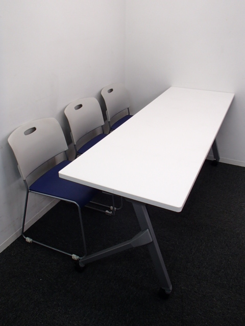 サイドスタックテーブルとスタッキングチェアのセット商品になります！
                        フラプター
                                    中古
            