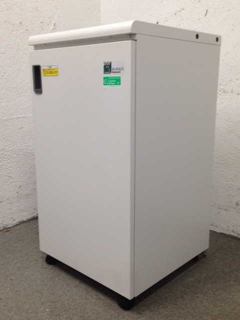 ナカバヤシ製大型シュレッダー　SX-406CE　【A3対応の大型シュレッダー】

                        
                                    中古
            