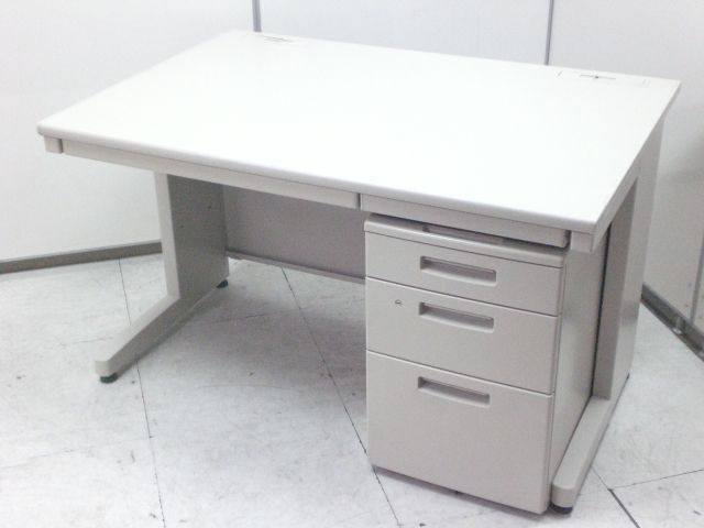 【セット商品】Ｄ800平机と３段ワゴンのセット 奥行広々作業楽々
                        新BS
                                    中古
            
