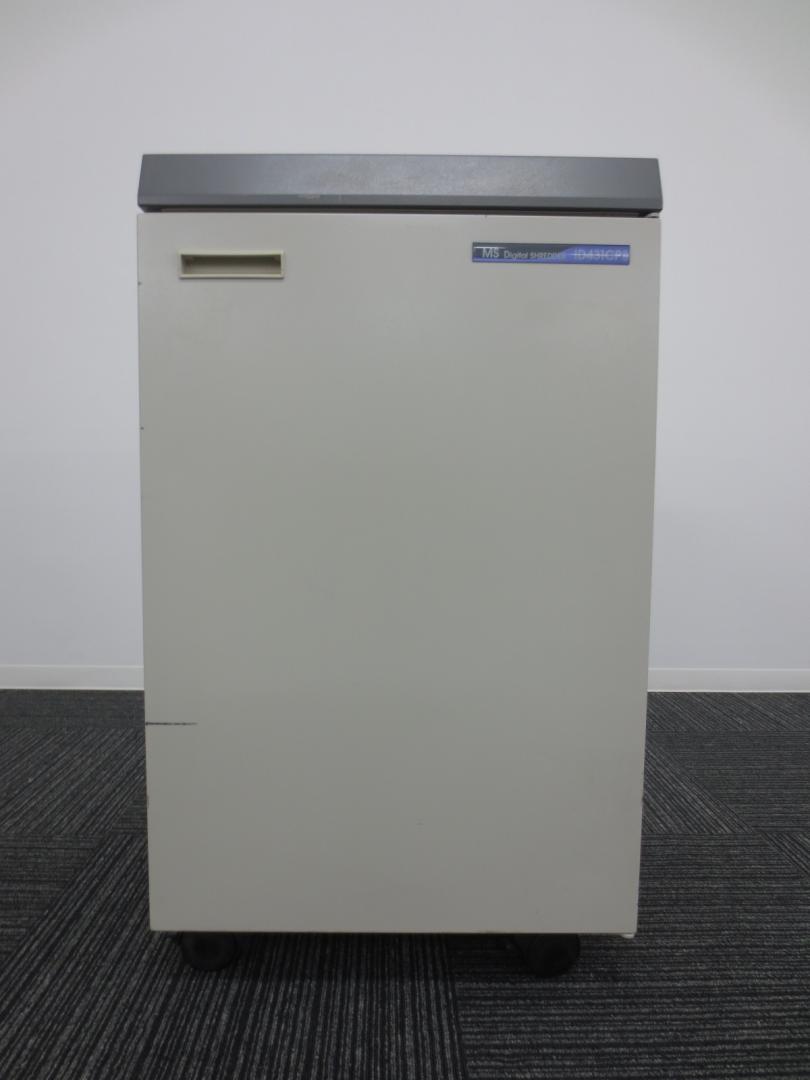 【10月1日　祝！相模原・町田店オープン！】【同時最大細断枚数55枚】業務用シュレッダー　ハイパワーで紙の処理が多いオフィス向け！
                        
                                    中古
            