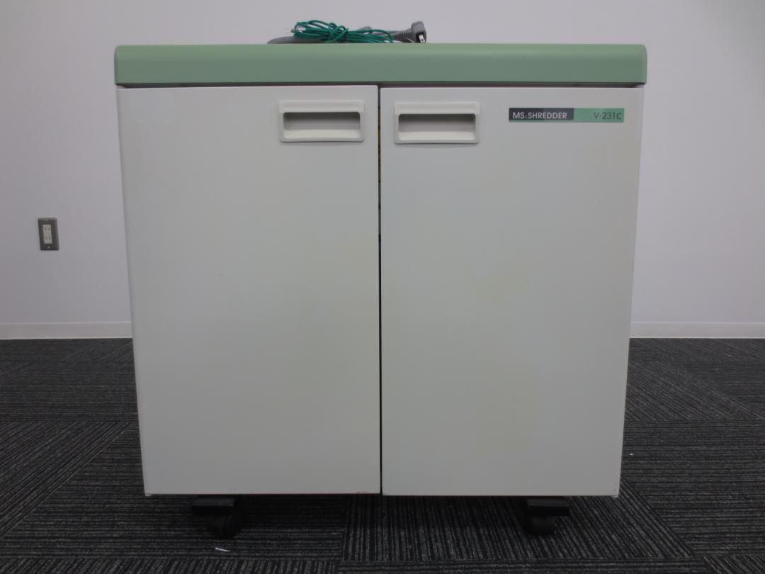 【10月1日　祝！相模原・町田店オープン！】【業務用】シュレッダー　V231C　コンパクトタイプのシュレッダーでデスク脇にも設置可能！
                        
                                    中古
            