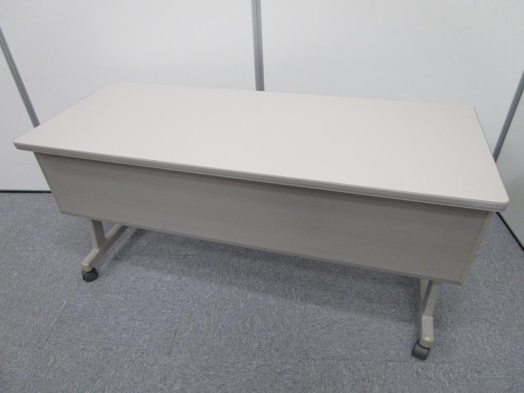 【定番商品】W1500タイプのスタックテーブルが入荷しました！【現物確認出来ます！】
                        KT-900シリーズ
                                    中古
            