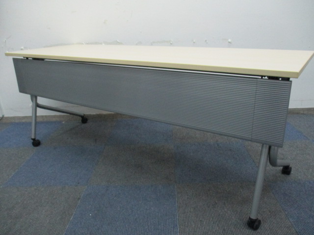 【状態良好！】【人気のナチュラル】サイドスタックテーブルで品質にこだわるならこれがオススメです！！
                        
                                    中古
            