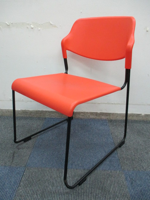 【状態良好品】【レア商品】LION　プラスティック　ミーティングチェア
                        
                                    中古
            