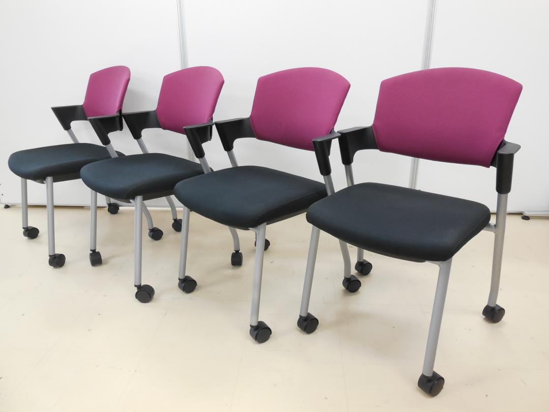 【セットで2,000円お得！！】コクヨ製 プロッティ(Protty)シリーズ■大人の印象薫ワインレッドカラー！キャスター付きで女性にも紳士的・・・オススメです！【状態良好】
                        プロッティ
                                    中古
            