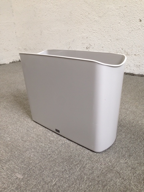 【大量入荷！便利にも程がある！！】マグネット付ダストボックス｜
                        
                                    中古
            